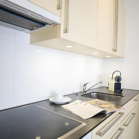 Lägenhet Chasa Bazzell *